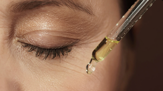 Les Bienfaits des Huiles Végétales pour le Soin du Visage
